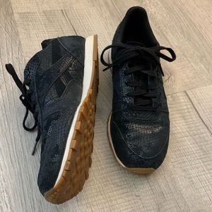 Reebok sparkly black sneakers